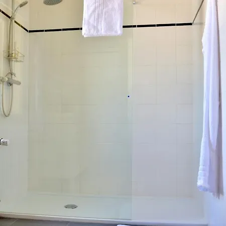 Manicka Kácov